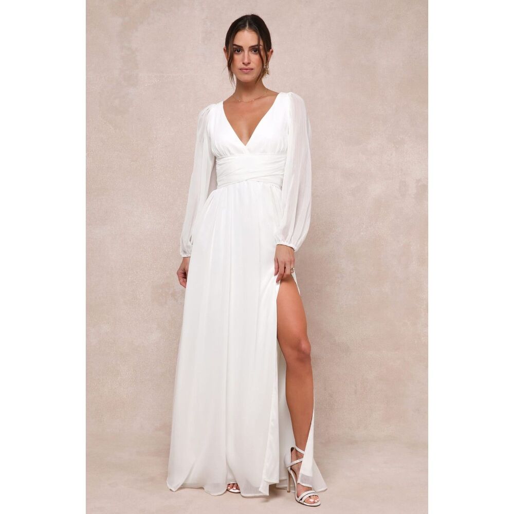 Lulus NWT Enchant My Love White V-Neck Long Sleeve Maxi Dress Size XL